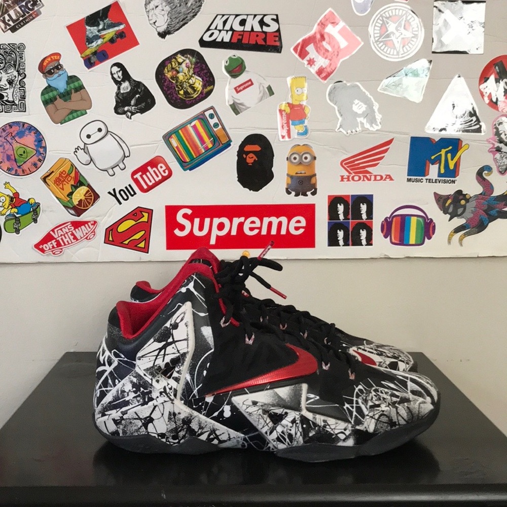 Nike Lebron 11 Graffiti